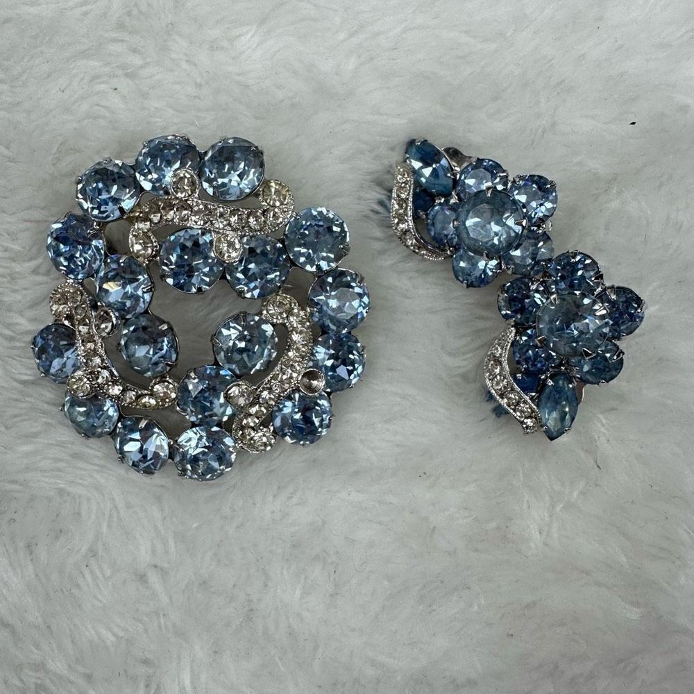 Vintage Eisenberg Womens Brooch Pin with Earrings Set Blue‎ Stone Silver Tone